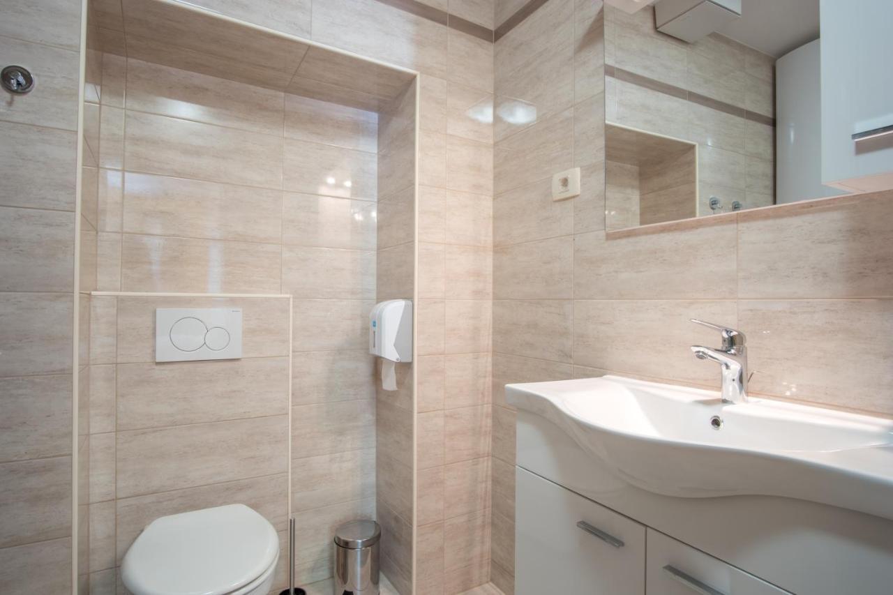Vila Radolca Apartments & Rooms Radovljica Extérieur photo